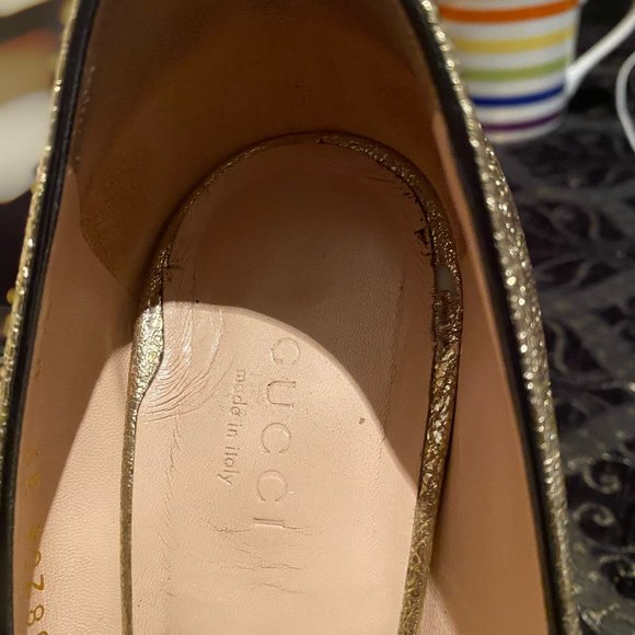 STUNNING. LIKE NEW. Gold Gucci Marmont heels - Size 39 - Picture 4 of 5